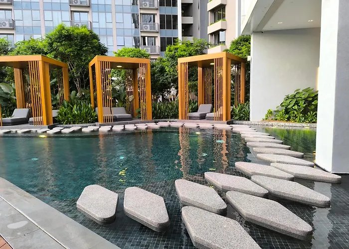 Core Raintree Residence Trx